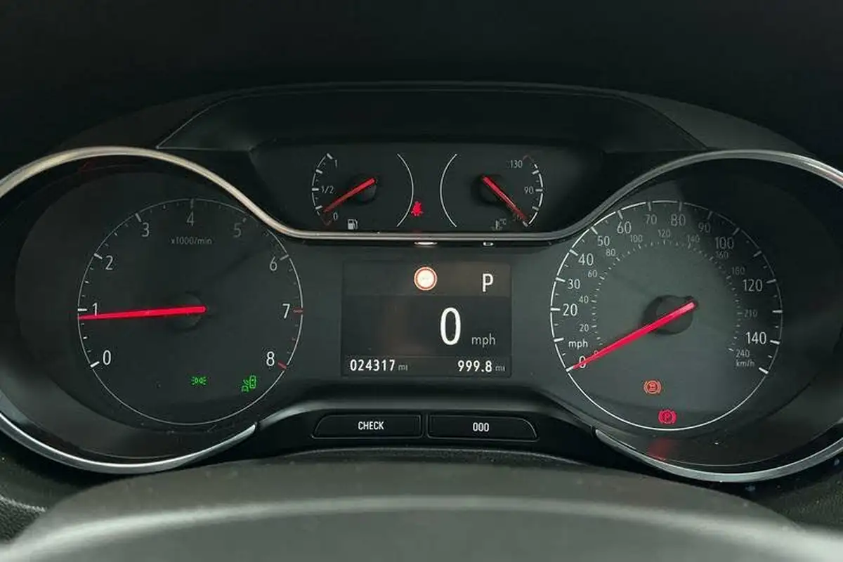 2019-vauxhall-grandland-x-12-sport-nav-auto-big-12