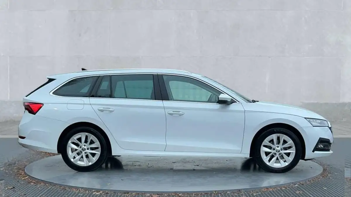 2024-skoda-octavia-20tdi-se-l-150ps-estate-dsg-big-3