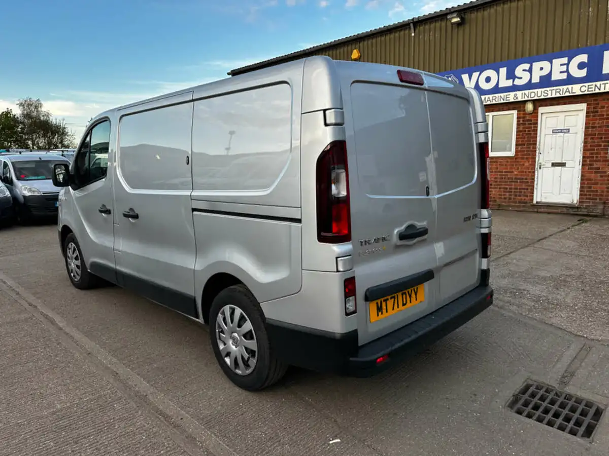 2021-renault-trafic-20dci-sl28-energy-120-business-big-5