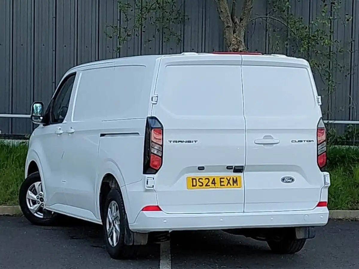 2023-ford-transit-custom-20tdci-280-l1h1-limited-136pseu6e-panel-van-1996cc-big-1