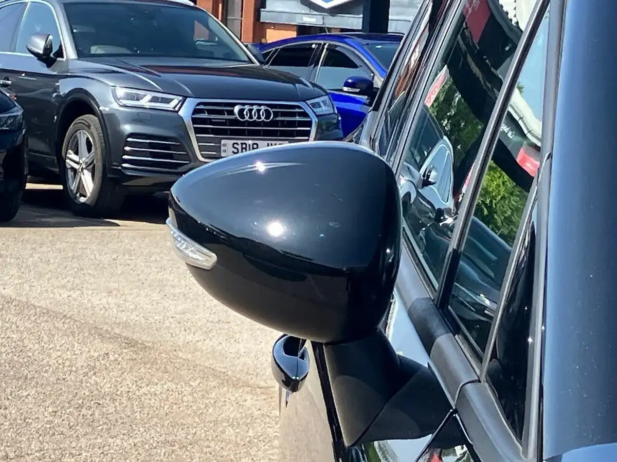 2022-citroen-c3-aircross-12-puretech-shine-110ps-big-26