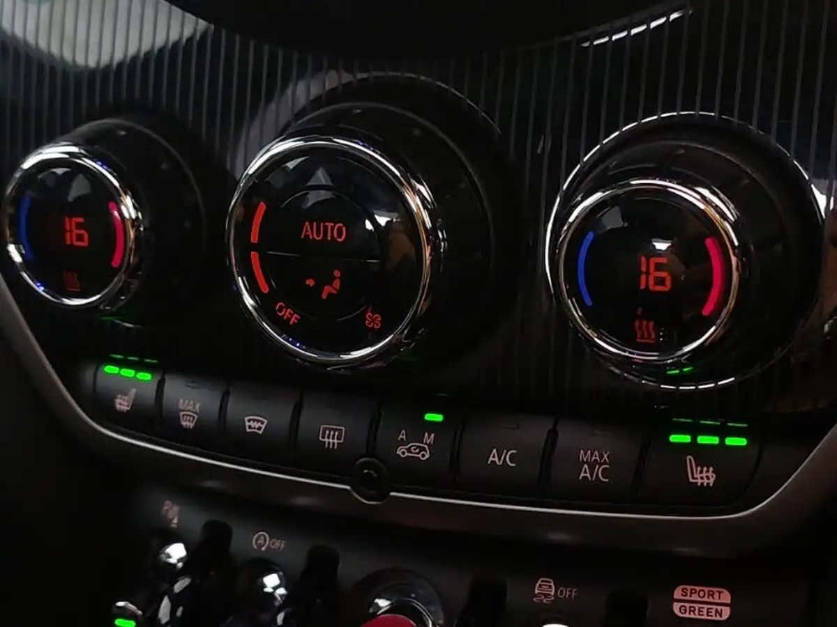 2023-mini-countryman-20-john-cooper-works-302bhp-premium-big-17