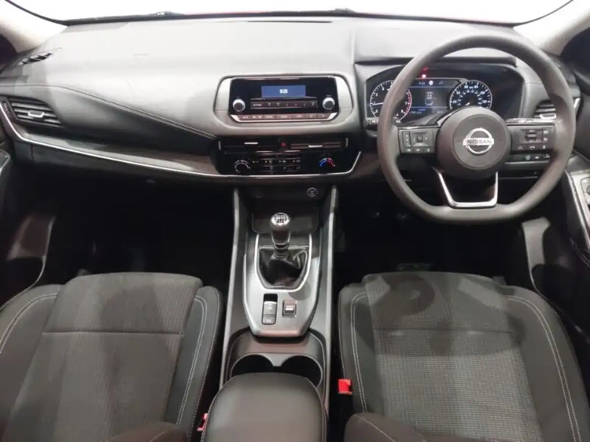 2021-nissan-qashqai-13-dig-t-visia-big-2