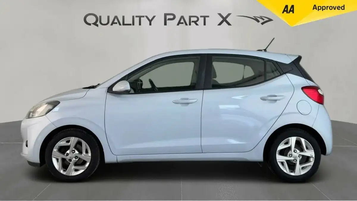 2020-hyundai-i10-10-se-connect-big-5