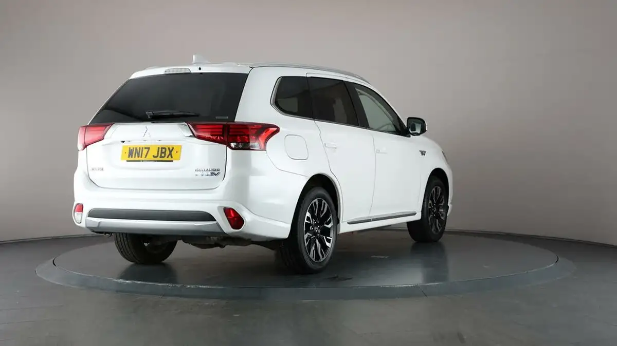 2017-mitsubishi-outlander-20-4hs-phev-5st-big-66