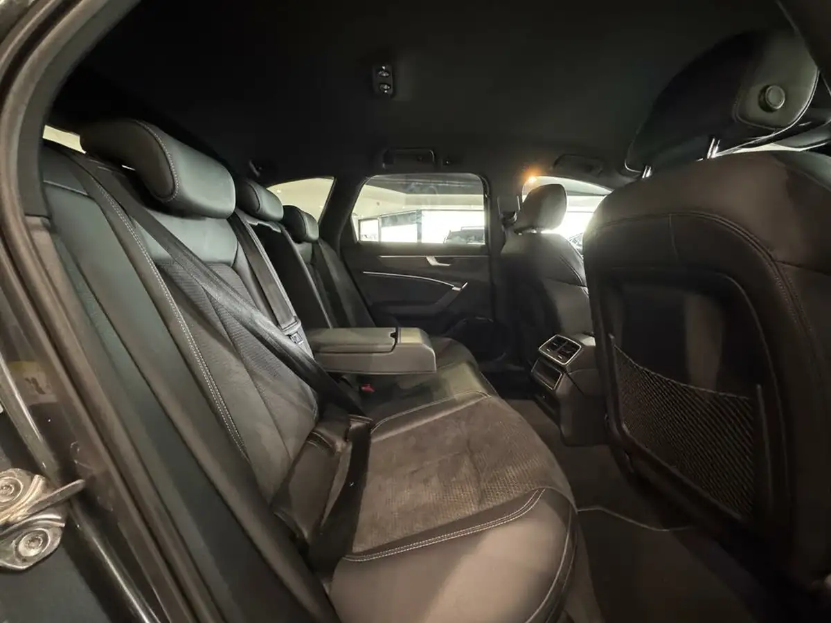 2021-audi-a6-avant-20-40-tdi-black-edition-big-12