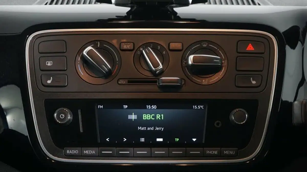 2018-skoda-citigo-10-se-l-75ps-5d-asg-big-13