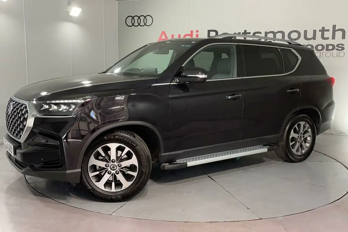 2024-kgm-ssangyong-rexton-22td-k30-big-10