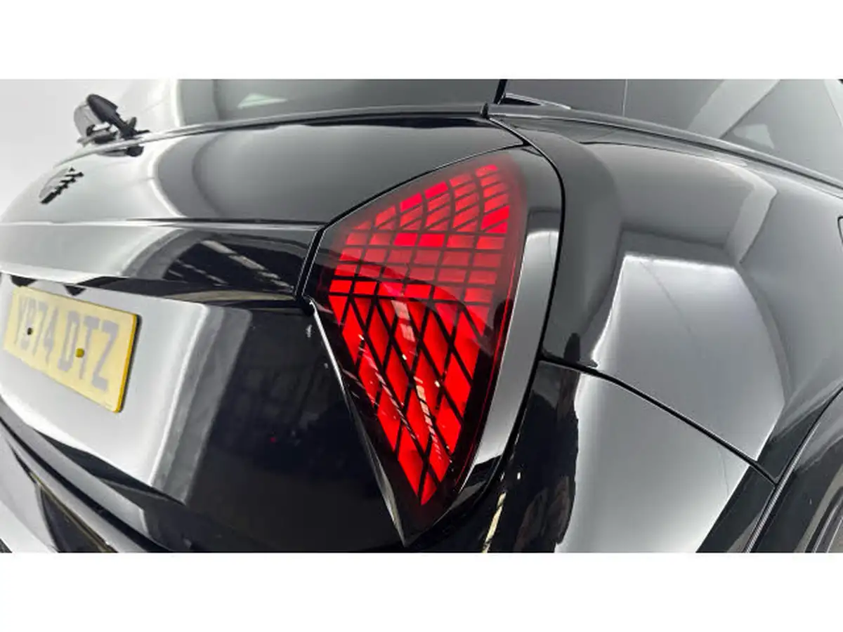 2024-mini-cooper-15-cooper-c-sport-3d-big-24