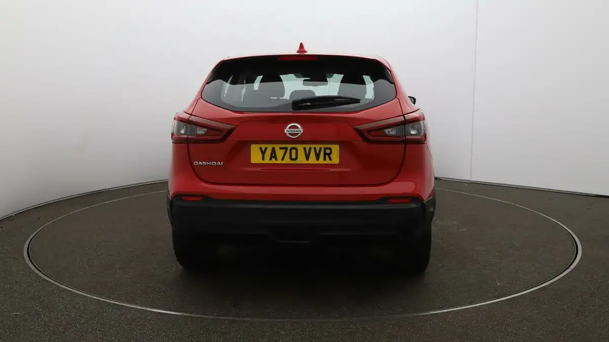 2020-nissan-qashqai-13-dig-t-acenta-premium-140ps-big-48