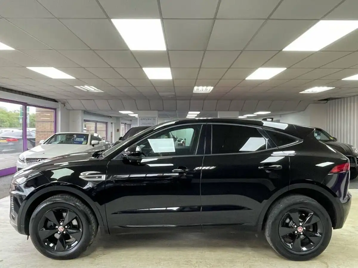 2018-jaguar-e-pace-20-i4d-r-dynamic-s-150ps-big-11