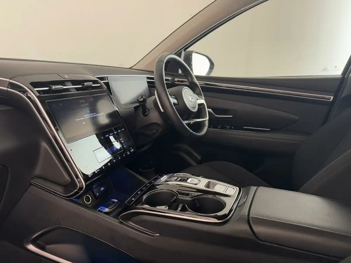 2022-hyundai-tucson-16-t-gdi-premium-265ps-4wd-phev-auto-big-12