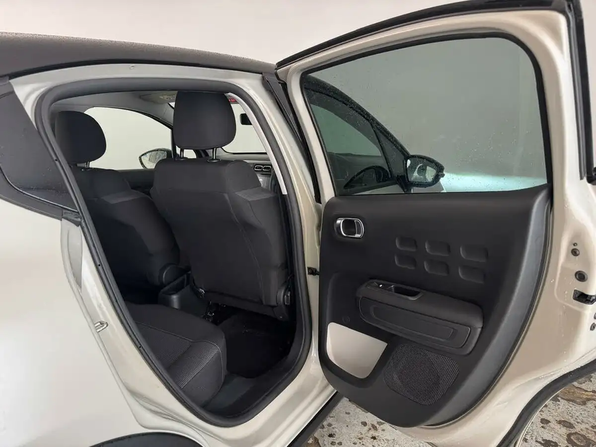 2024-citroen-c3-12-puretech-plus-110ps-eat6-big-15