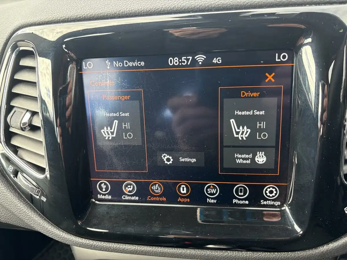 2021-jeep-compass-14-multiair-ii-night-eagle-big-44
