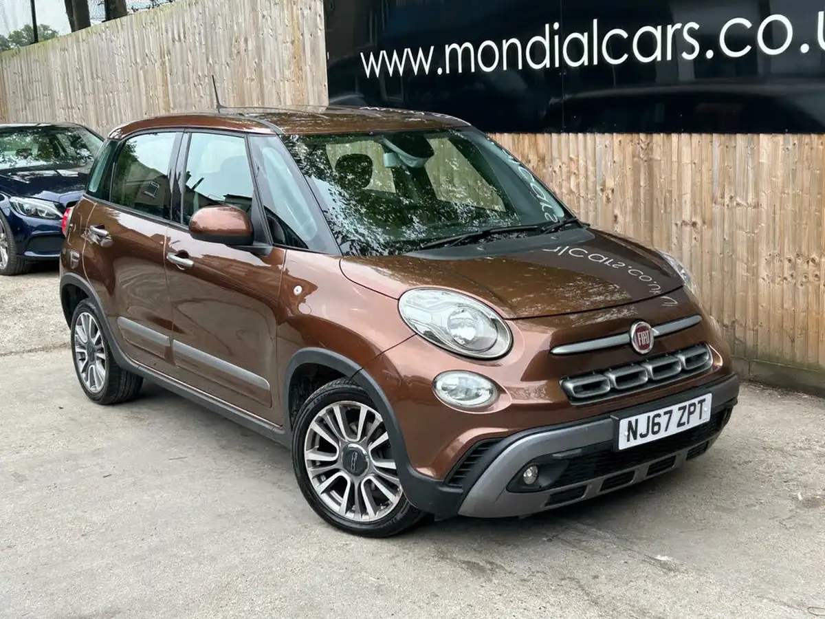 2017-fiat-500l-14-cross-big-8