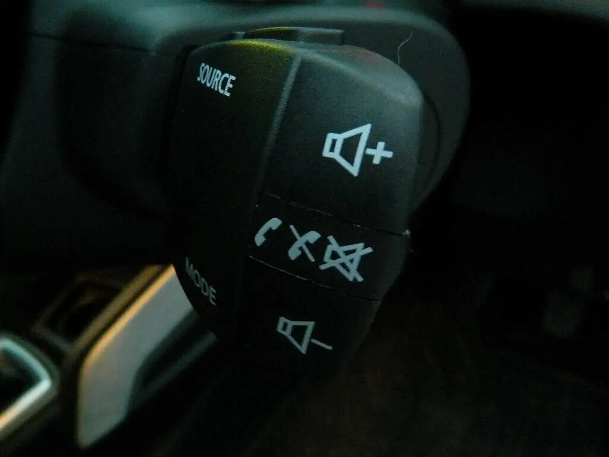 2022-dacia-duster-09-tce-prestige-big-33