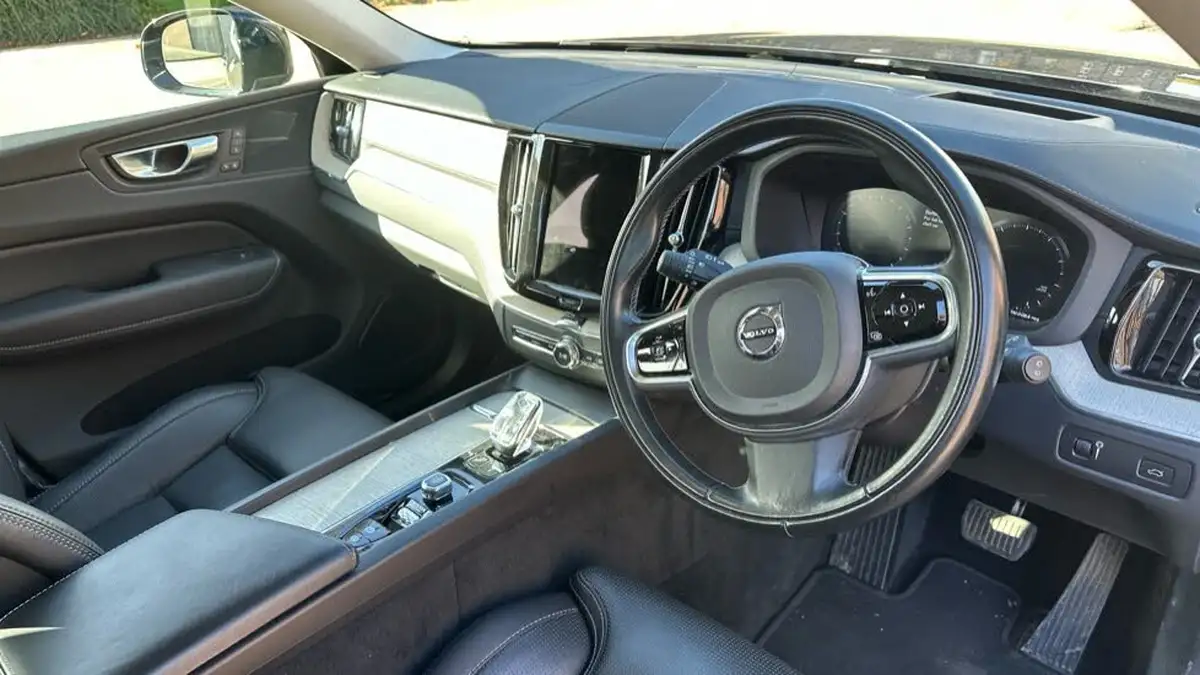 2020-volvo-xc60-20-b5-inscription-pro-awd-big-4