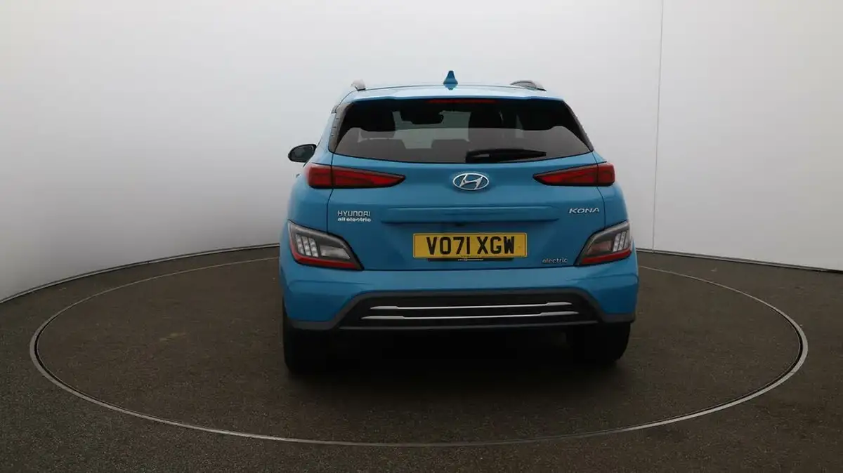 2021-hyundai-kona-e-ultimate-big-51