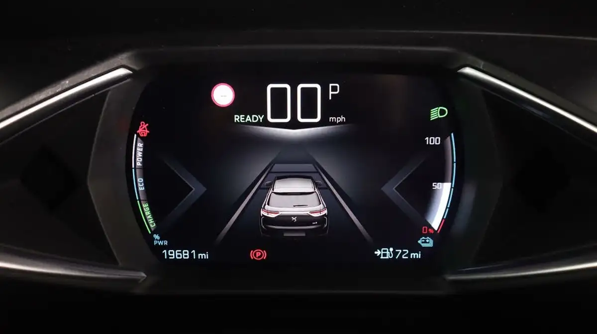 2021-ds-ds-3-crossback-e-tense-performance-line-big-10