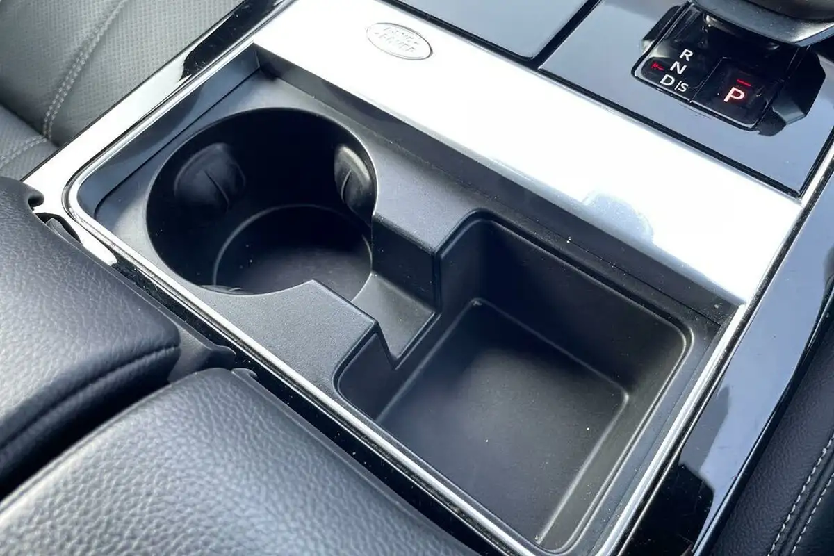 2021-land-rover-range-rover-velar-20-d200-r-dynamic-s-big-42