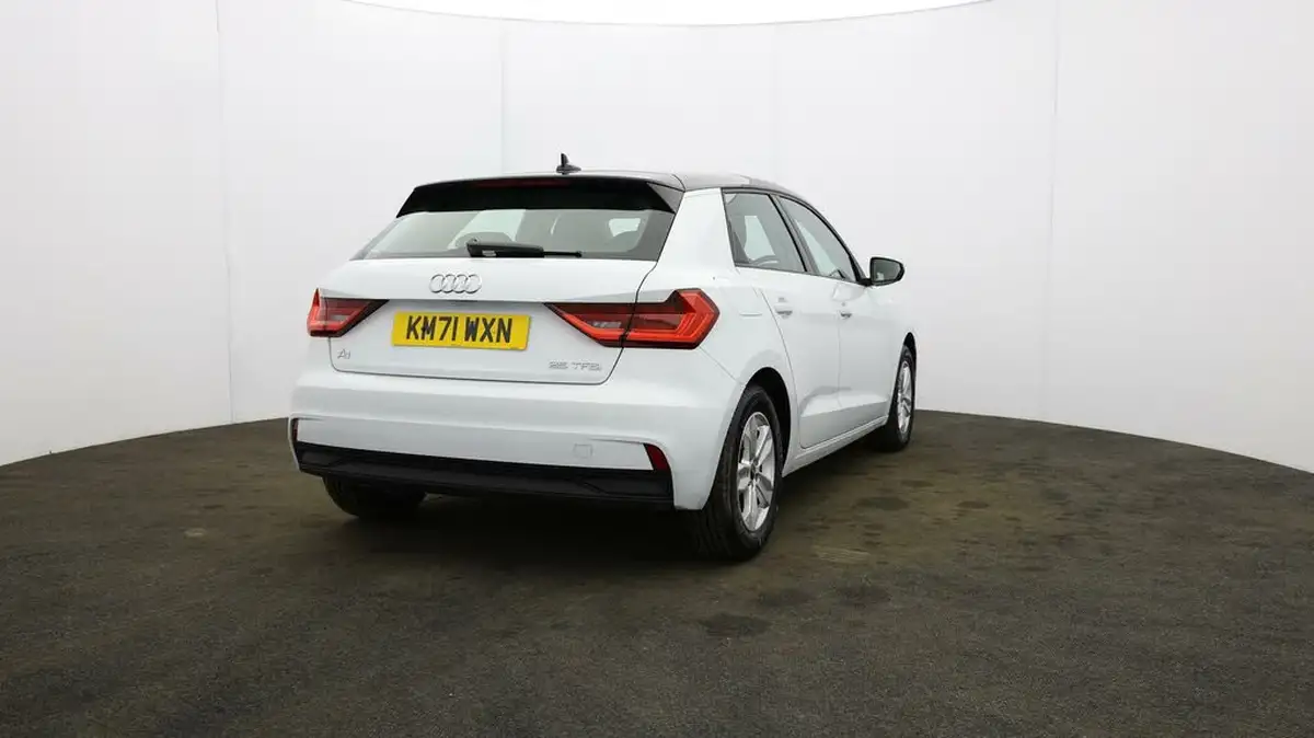 2022-audi-a1-10-25-tfsi-technik-big-53