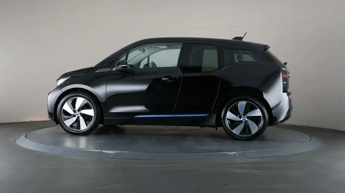 2017-bmw-i3-e-94-ah-extended-range-big-28