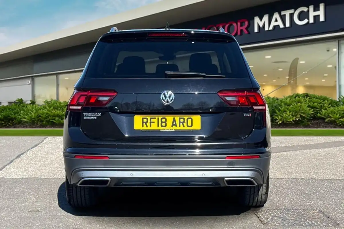 2018-volkswagen-tiguan-allspace-14-tsi-se-nav-dsg-big-3