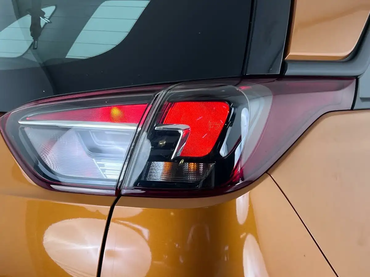 2019-vauxhall-crossland-x-12i-se-big-7