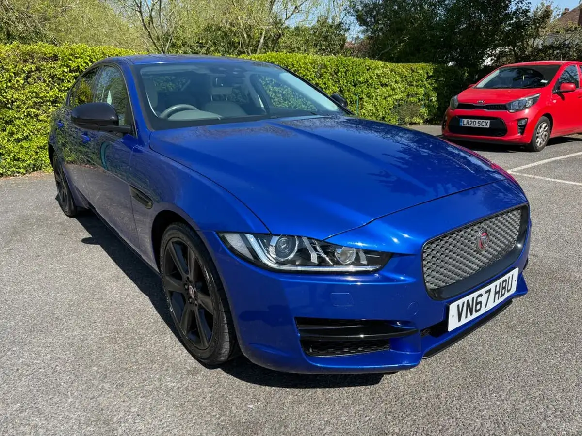 2017-jaguar-xe-20d-portfolio-180ps-ss-1999cc-auto-big-1