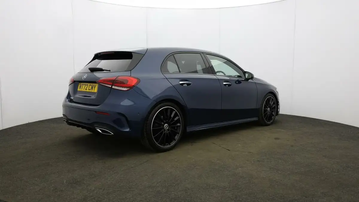 2022-mercedes-benz-a-class-13-a180-amg-line-premium-plus-night-edition-hatchback-5d-big-6
