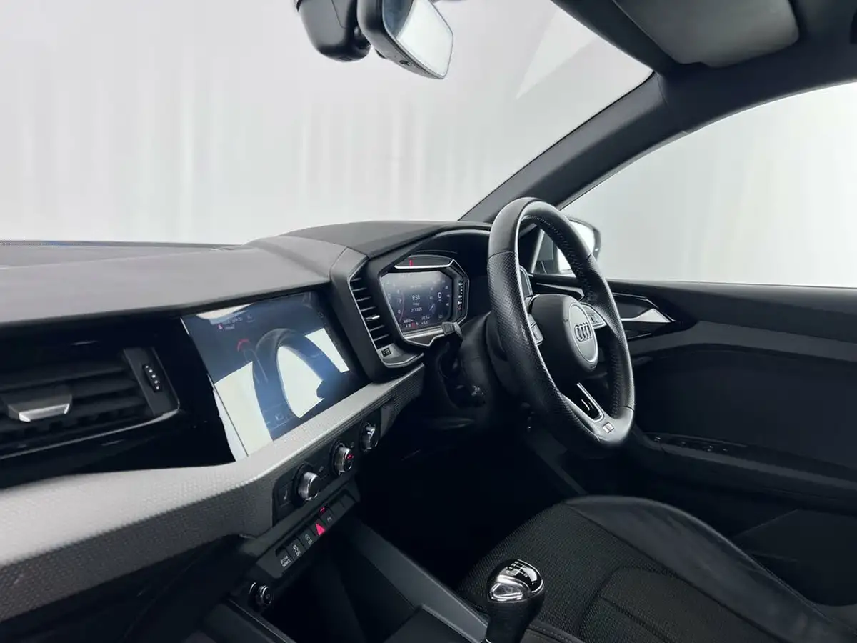 2020-audi-a1-10-30-tfsi-s-line-116ps-big-12