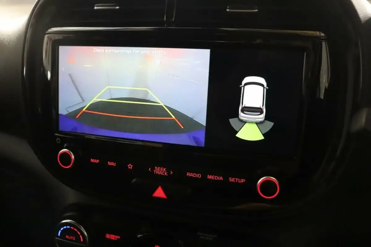 2021-kia-soul-ev-first-edition-big-2
