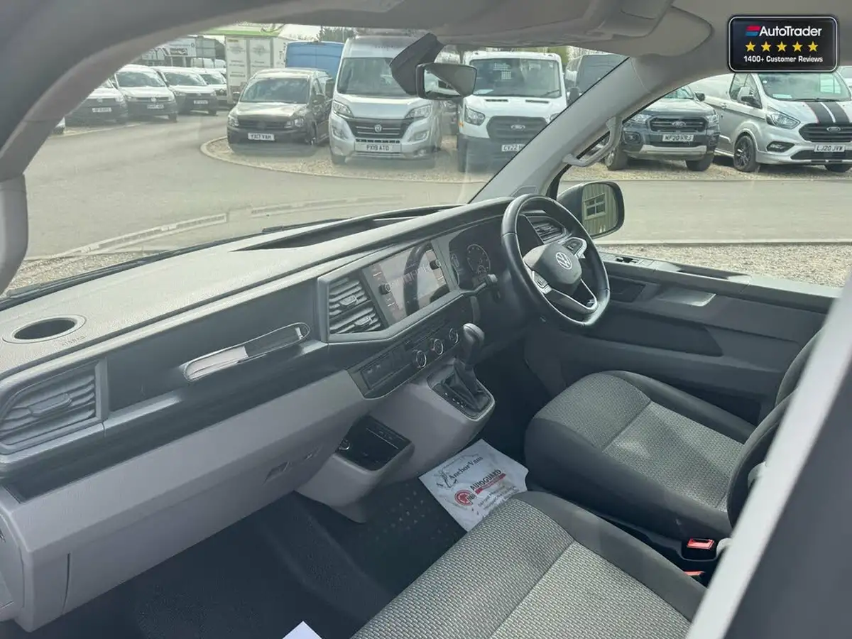 2021-volkswagen-transporter-20bitdi-t32-highline-bmt-swb-4motion-199pseu6dt-e-panel-van-big-8
