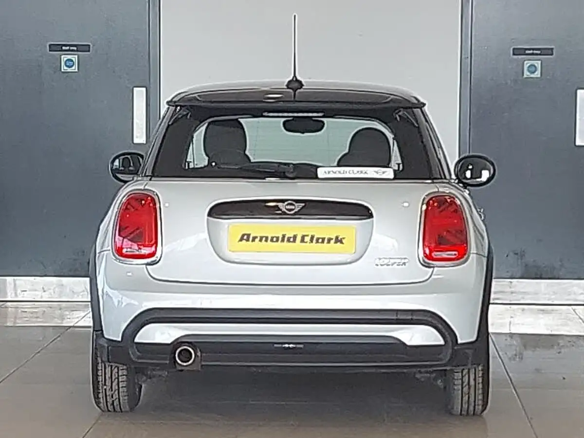 2021-mini-cooper-15-cooper-classic-hatchback-3d-big-14