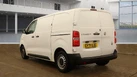 2021-vauxhall-vivaro-small-6