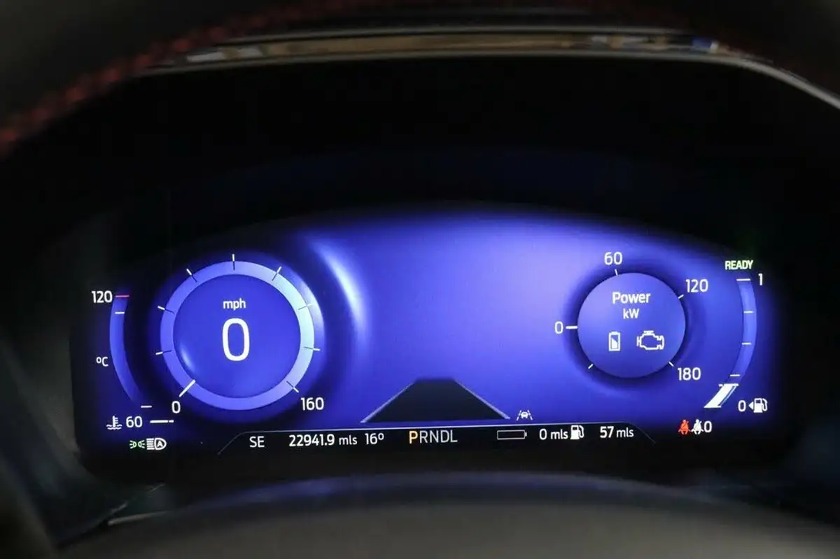 2022-ford-kuga-25t-st-line-x-edition-225ps-phev-big-16