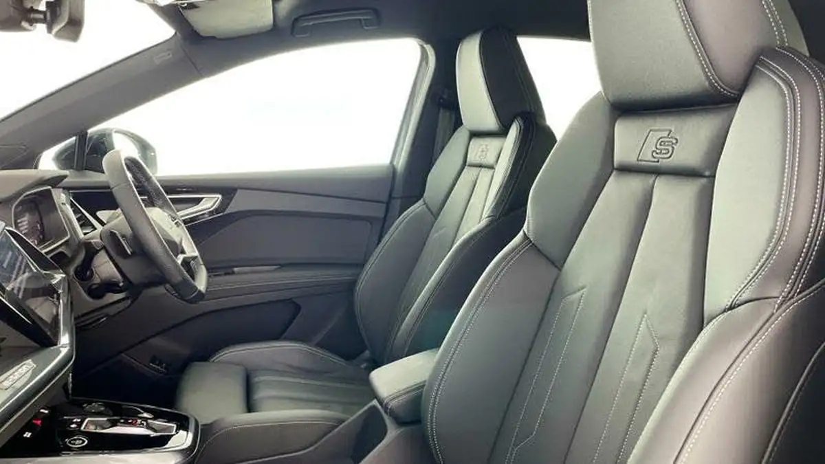 2024-audi-q4-e-tron-45e-black-edition-sportback-quattro-big-41
