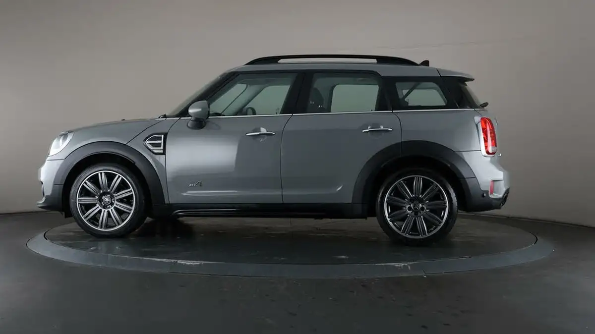 2019-mini-countryman-15-cooper-exclusive-all4-big-29