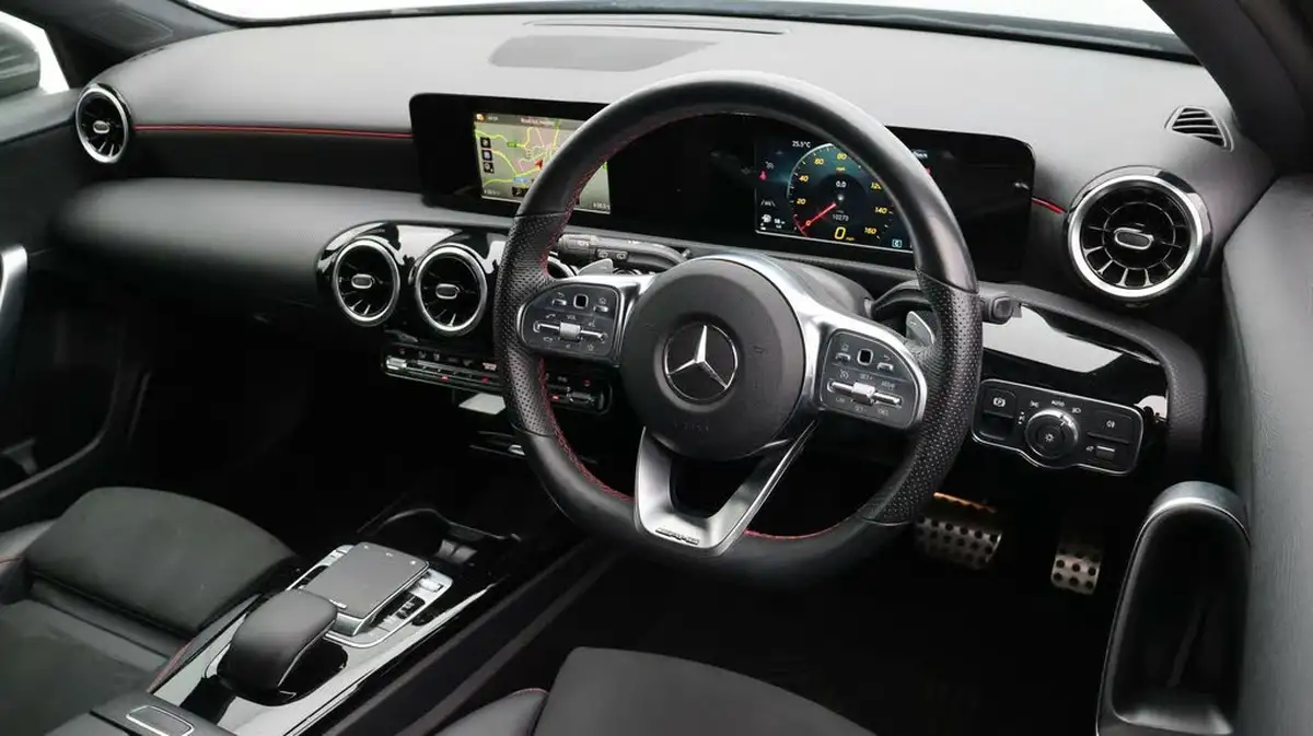 2019-mercedes-benz-a-class-20d-a220d-amg-line-hatchback-5d-big-9