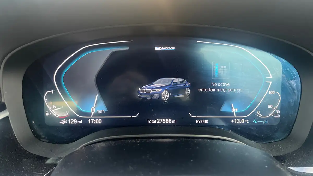 2022-bmw-5-series-20-530e-m-sport-saloon-4d-big-20
