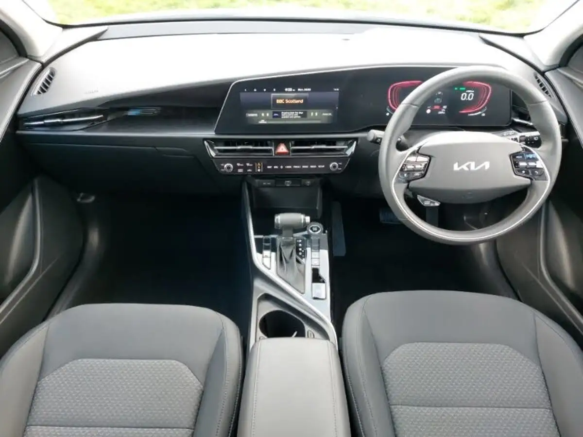 2024-kia-niro-16-gdi-2-hev-132kwh-big-2