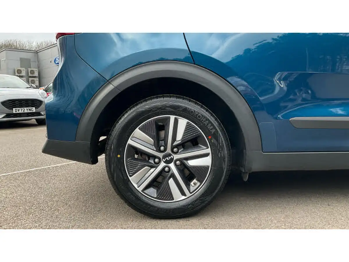 2022-kia-niro-16-gdi-2-139bhp-156kwh-big-6