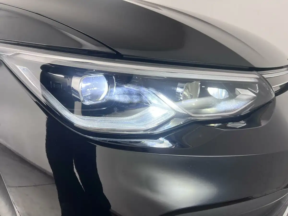 2020-volkswagen-golf-20tdi-style-150ps-hatchback-dsg-big-5