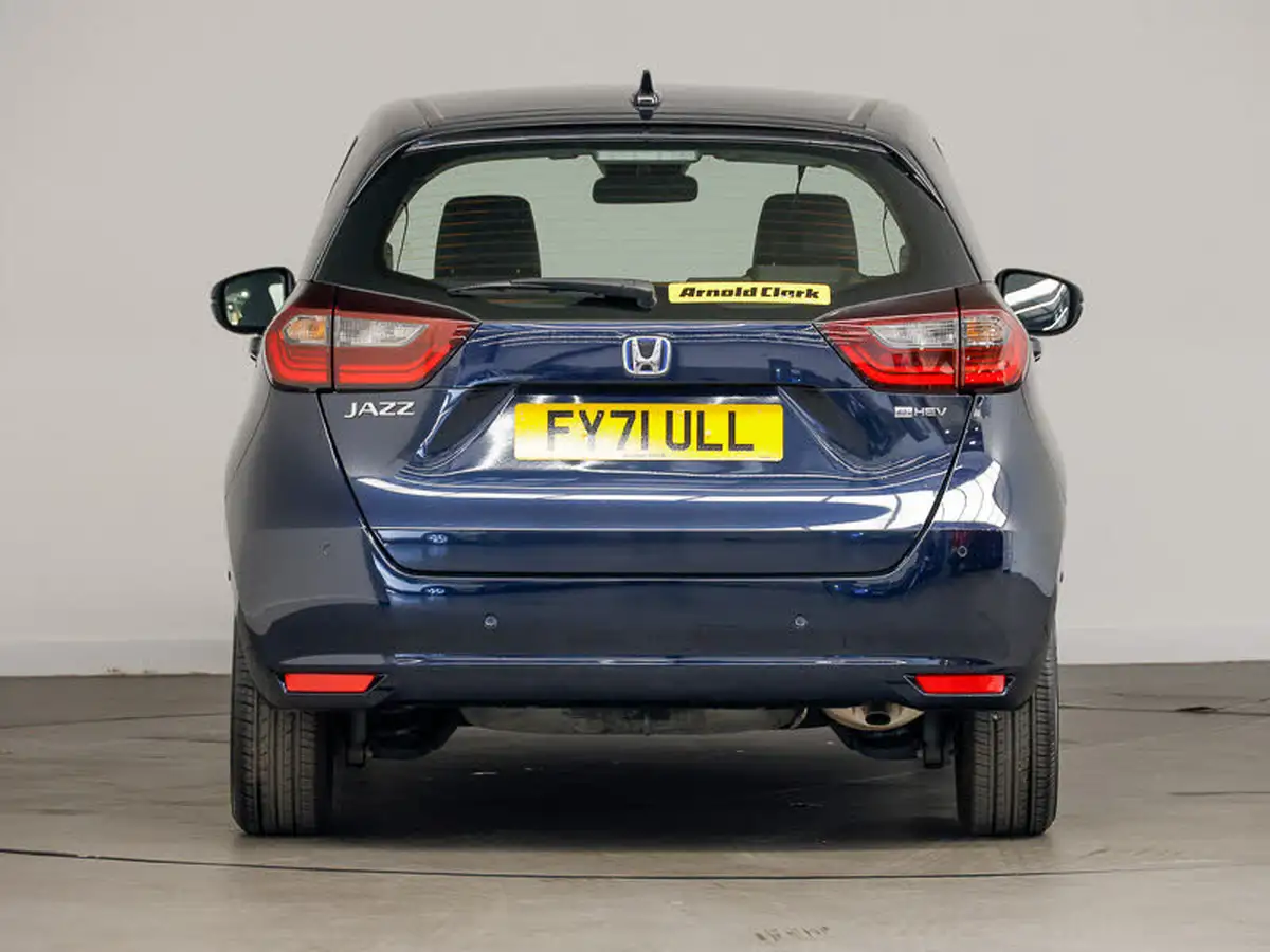 2021-honda-jazz-15-i-mmd-sr-109ps-big-18