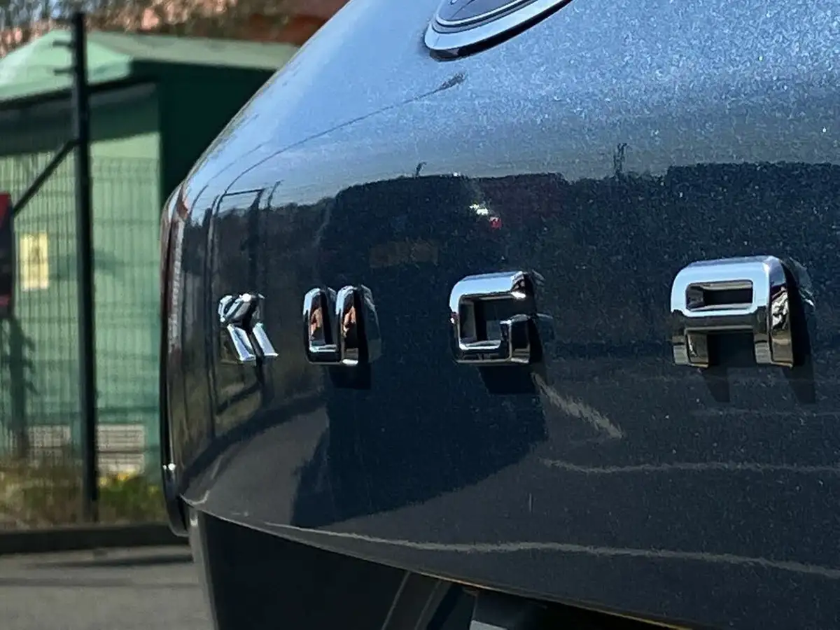 2022-ford-kuga-big-46