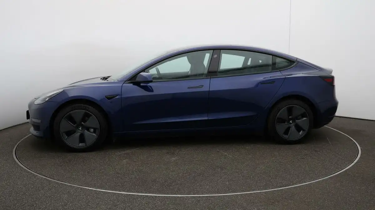 2021-tesla-model-3-e-long-range-4x4-big-57