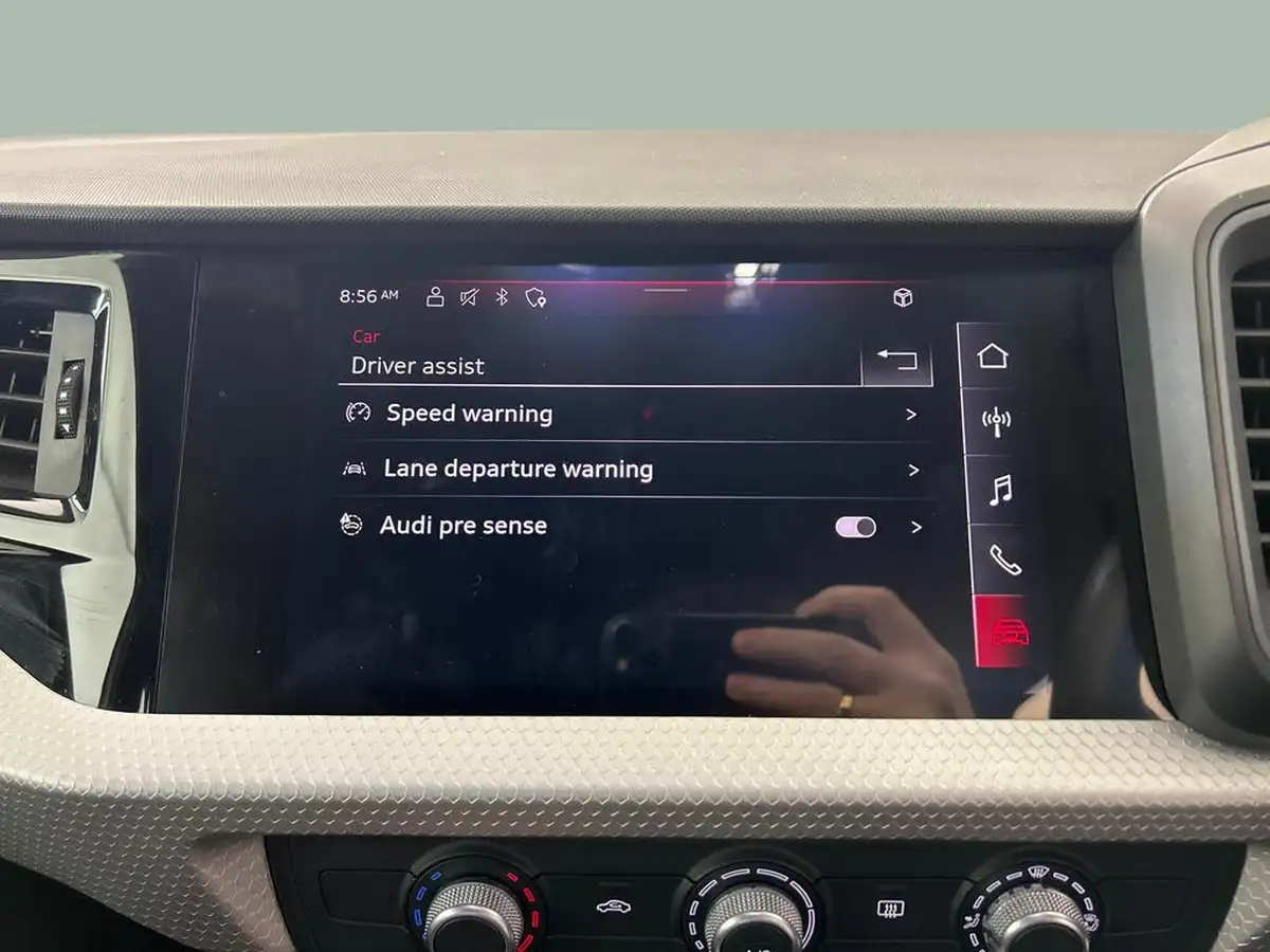 2022-audi-a1-10-30-tfsi-s-line-big-1