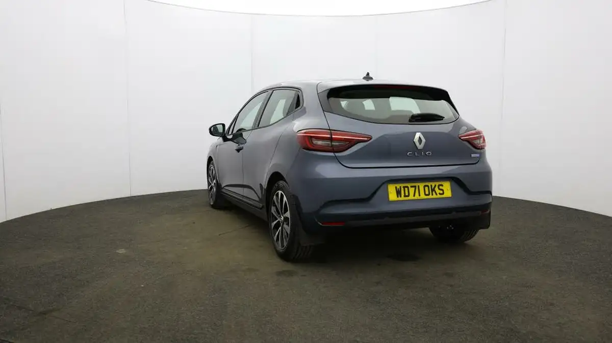 2022-renault-clio-16-iconic-big-23