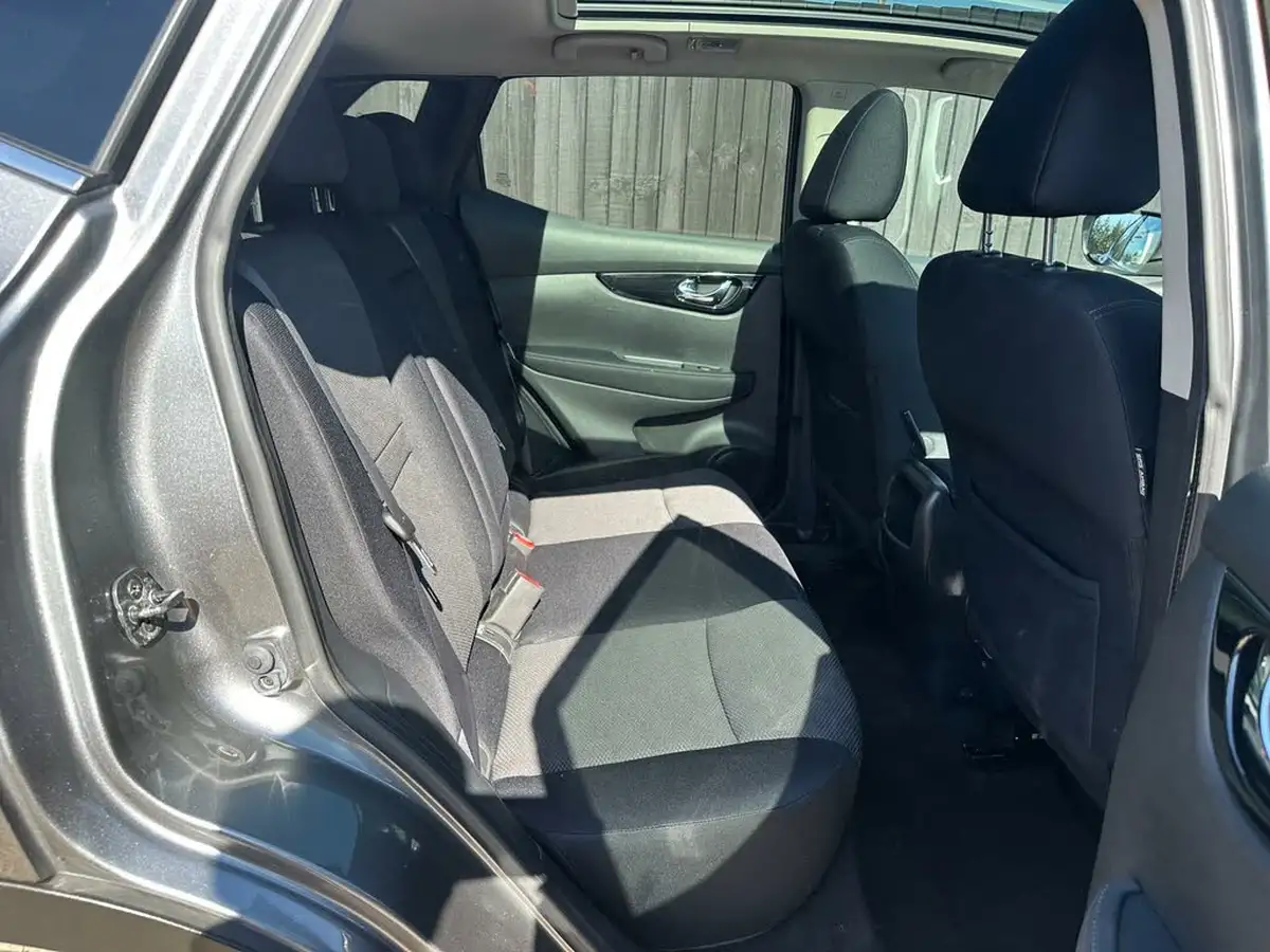 2014-nissan-qashqai-16dci-acenta-premium-xtronic-cvt-big-13