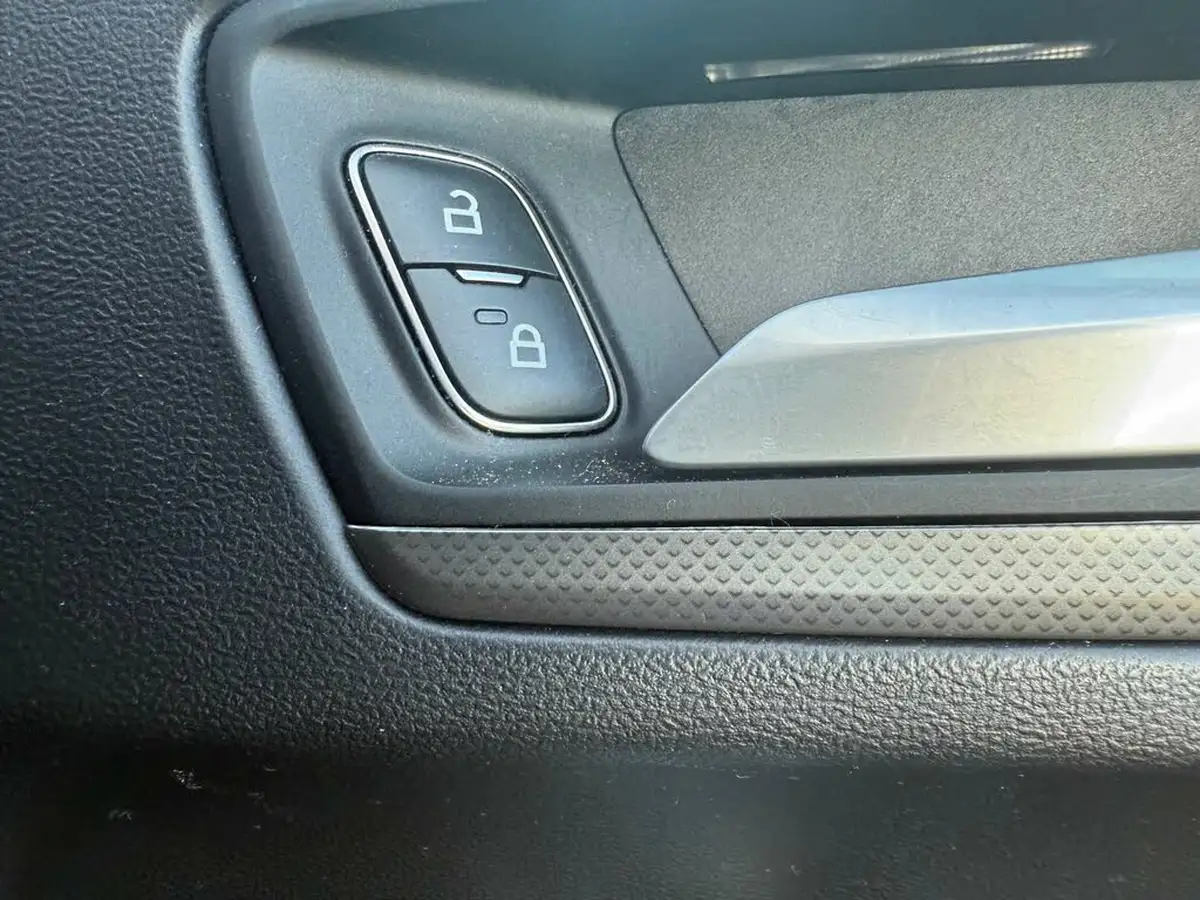 2020-ford-focus-10t-titanium-x-edition-125ps-hybrid-mhev-estate-big-21